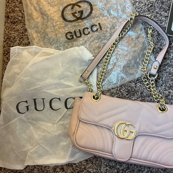 GG Gucci Marmont shoulder bag - Picture 1 of 3